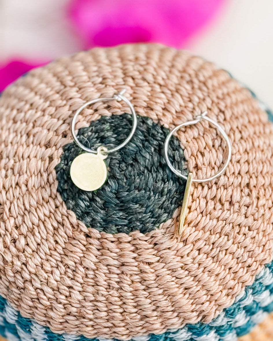 Zawadisha | Akabeko Earrings