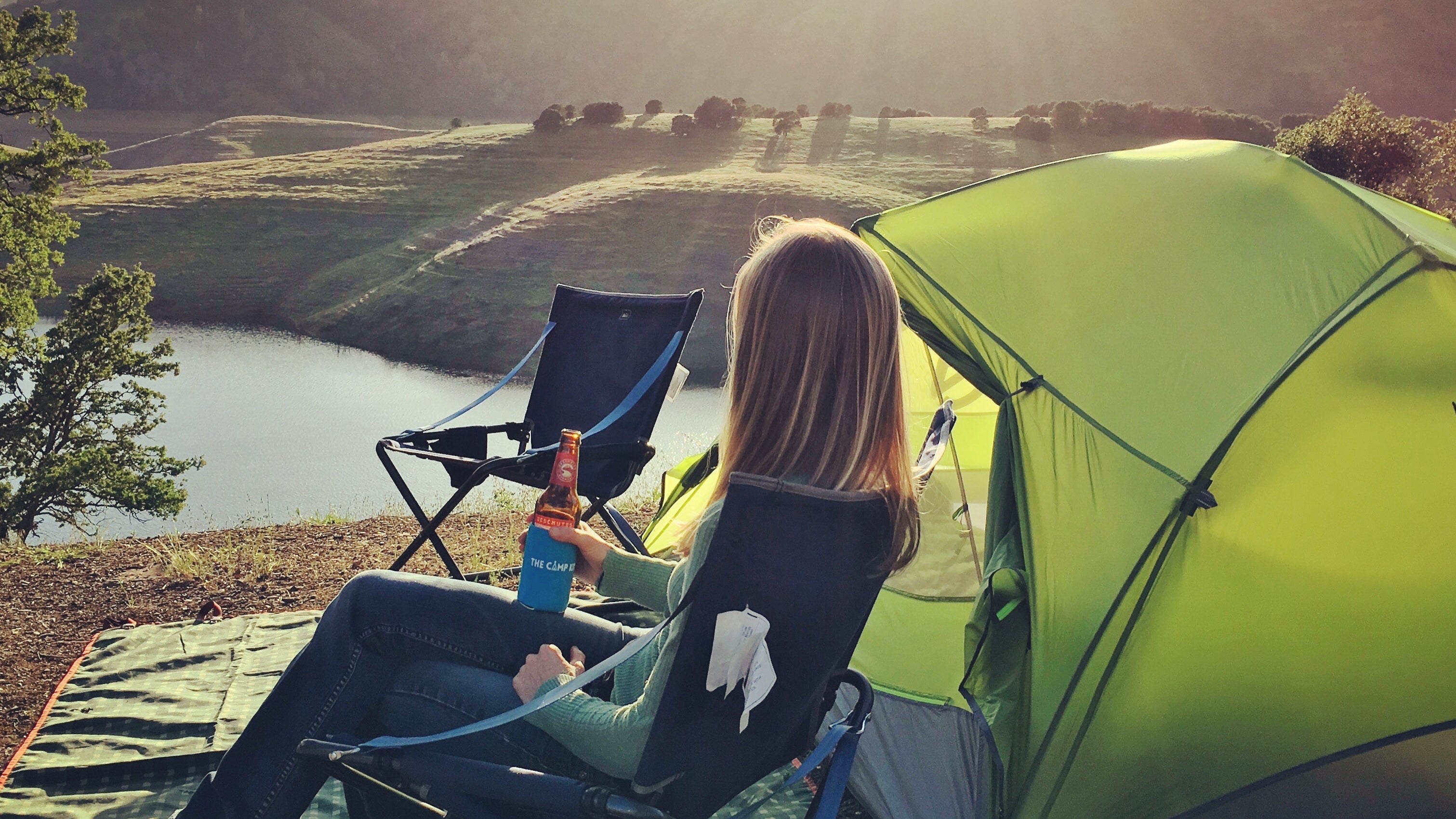 How to survive  backpacking and gain 10,000 Instagram followers