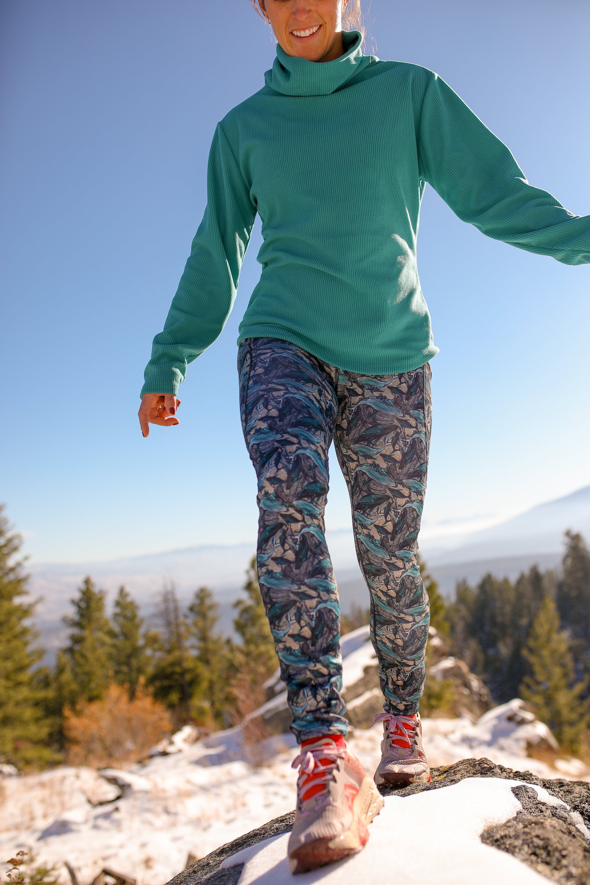 Youer | Go There Fleece Legging Oh Whale