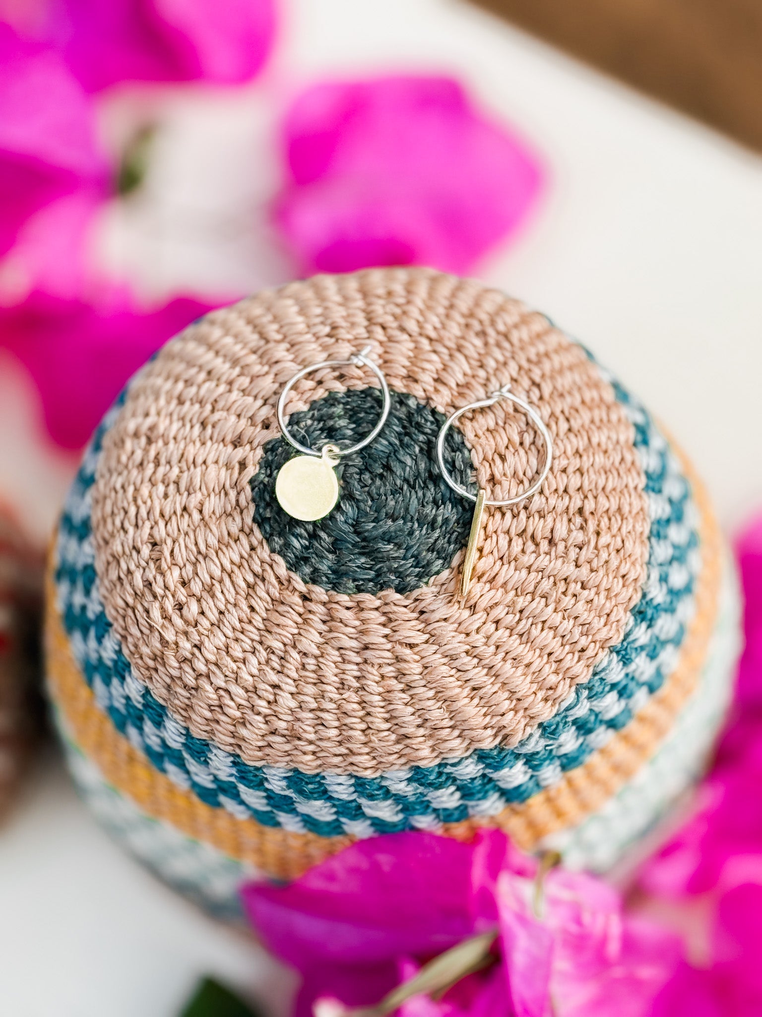 Zawadisha | Akabeko Earrings