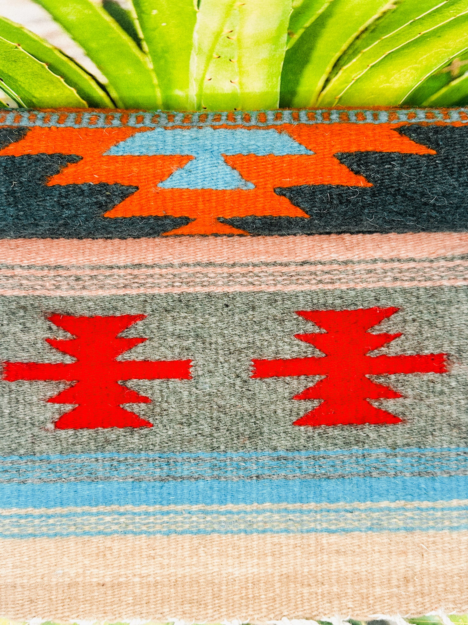 Zapotec Runners | Seis