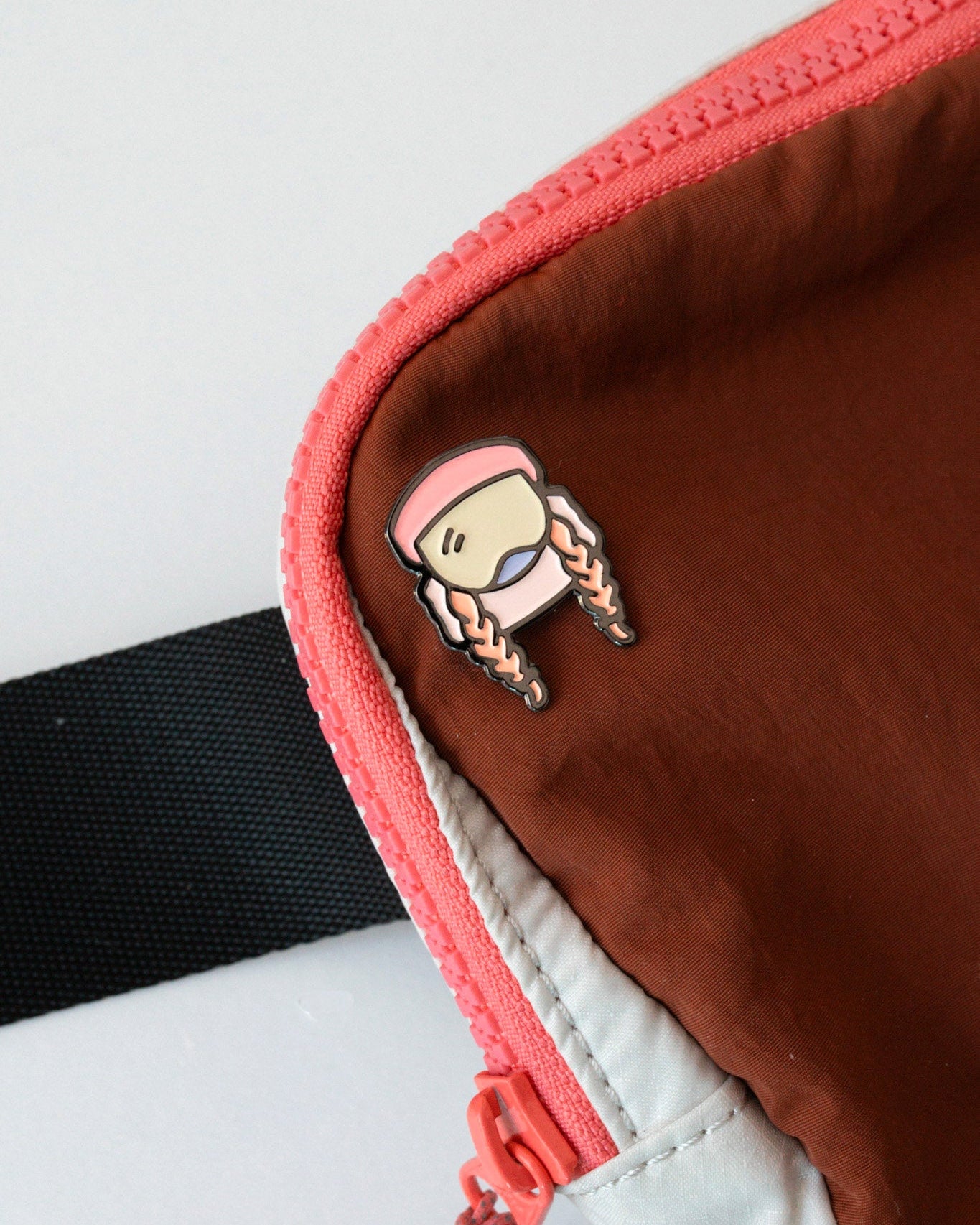 Ski Like a Girl | Sendy Peach Pin