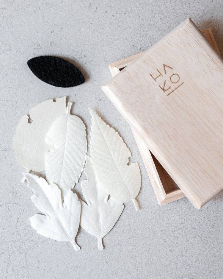 HA KO Paper Incense | Wooden Box Set of 5 With Incense Mat
