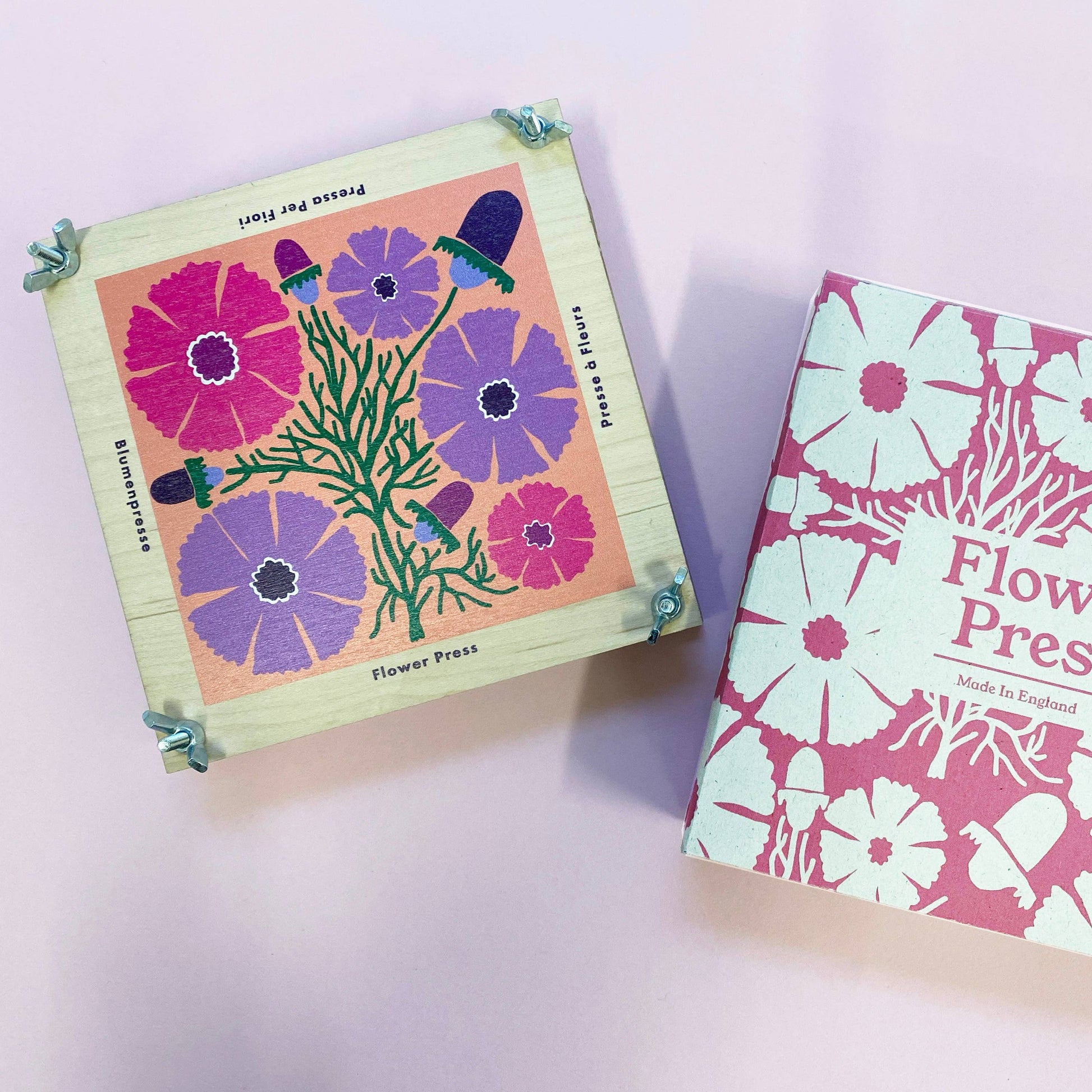 Studio Wald Flower Press | Cosmos