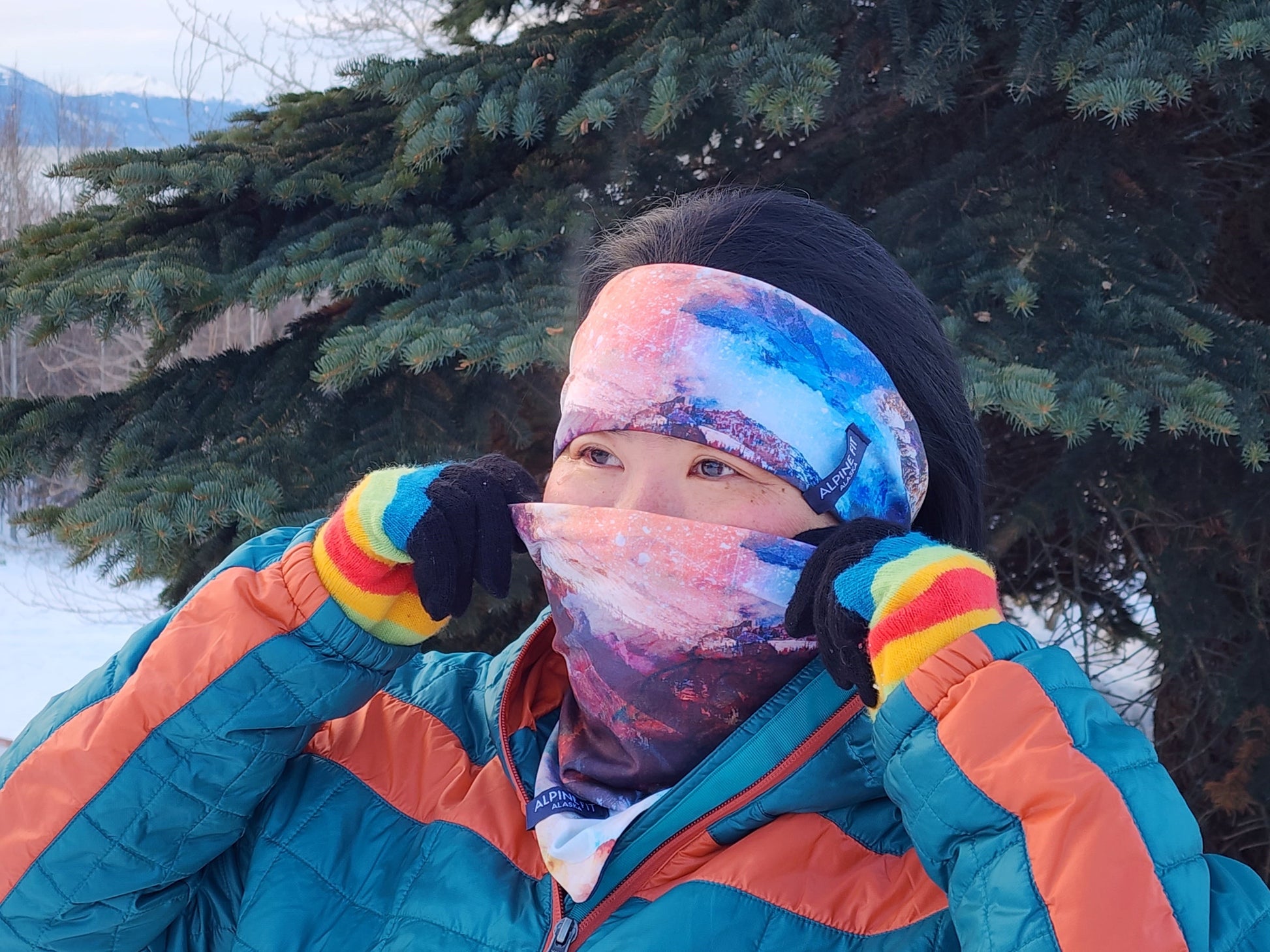 Alpine Fit | Mountain V Merino Wool Neck Warmer